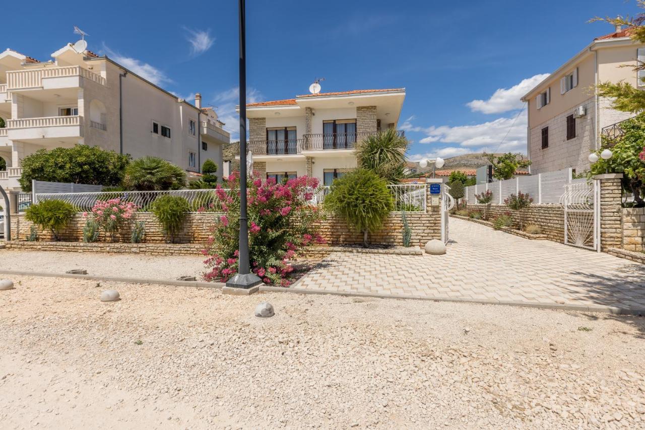 Villa Ratka Τρογκίρ Εξωτερικό φωτογραφία